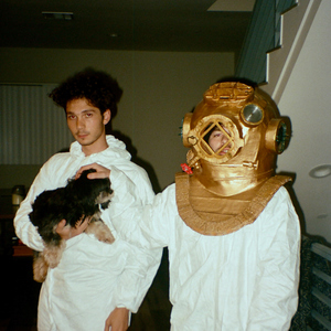 毛聳聳的陰戶特寫
